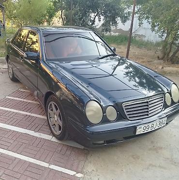 bmw 2000: Mercedes-Benz E-Class: 2.7 l | 2000 il Sedan — 2