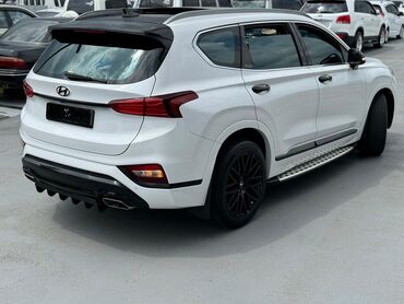 срочно в связи с переездом: Hyundai Santa Fe: 2018 г., 2 л, Дизель, Кроссовер