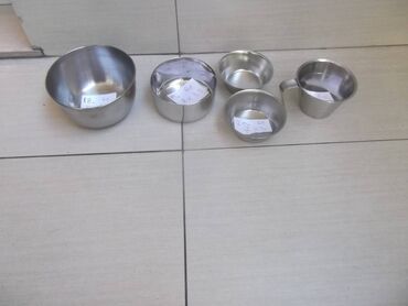 Ostali medicinski proizvodi: Patene inox posudice 
Kao sa slika
Ne odgovaram na SMS — 28