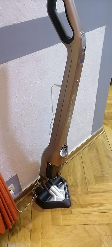 Štapni usisivači: Usisivač ROVENTA ručni na bateriju
Ispravan
Mirjevo na lalafo.rs — 2 Štapni usisivači: Usisivač ROVENTA ručni na bateriju
Ispravan
Mirjevo — 2