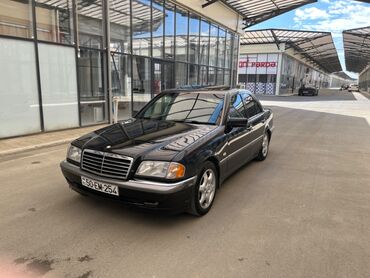 180: Mercedes-Benz C 180: 1.8 l | 1998 il Sedan