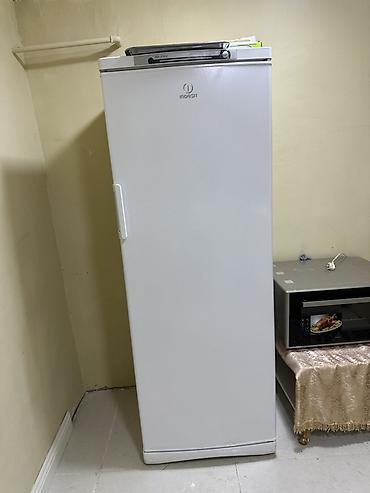 ventilyator satilir: Indesit dik dondurucu – No Frost - Brend/model: Indesit (üst paneldə — 2