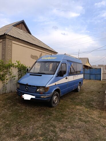 авто домик: Mercedes-Benz Sprinter (первое поколение, длинная высокая база), синий