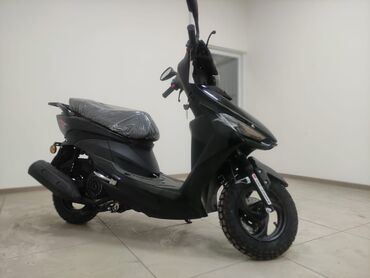 Мотоциклы и мопеды: Продаю скутер новый обьем 125 кубиков модель 2022 года очень резвый