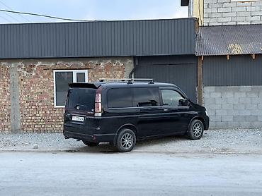 Honda Stepwgn: 2003 г., Минивэн