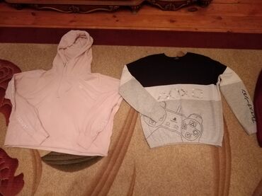 Köynəklər: 12-13 yawa biri 5m — 3