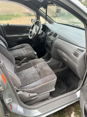 Mazda: Mazda PREMACY: 2000 г., 2 л, Механика, Бензин, Универсал — 6