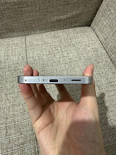 Мобильные телефоны и аксессуары: Samsung Galaxy A56 5G, Б/у, 128 ГБ, цвет - Белый, 2 SIM — 3