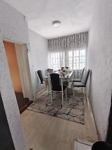 Продажа коттеджей и домов: Продаётся жилой дом с участком. Объект: - Одноэтажный дом - Во дворе — 4