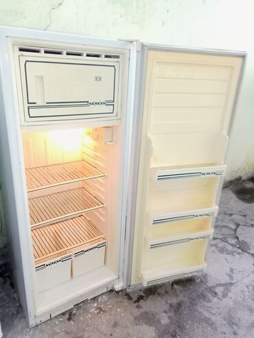 islemis soyducular: Çınar soyuducu tam işlək vəziyyətdə.
Ödənişlə çatdırmaqda olar