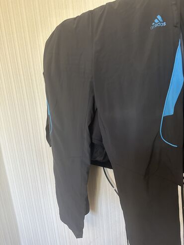 польский купальник большого размера: Мужской спортивный костюм, 8XL (EU 56), Adidas, Б/у, цвет - Черный