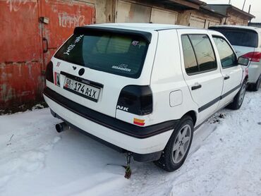 Volkswagen: Volkswagen Golf: 1994 г., 2 л, Механика, Бензин, Хэтчбэк