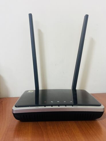 sazz wifi modem ix380: Sazz modem 50 azn. Ev telefonu olmadan isleyir. Toka tax islet. Ayda