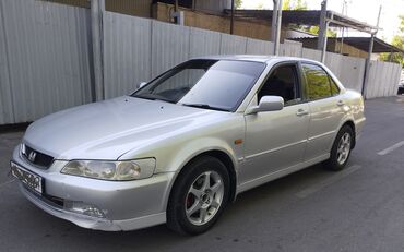 аккорд сир: Honda Accord: 2001 г., 2 л, Автомат, Бензин, Седан