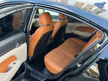 Hyundai: Hyundai Elantra: 0.2 l | 2017 il Sedan — 9