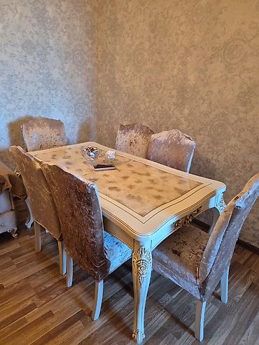 perla divanlar: Qonaq otağı dəsti – hamısı birlikdə Dəst tərkibi: - Künc divan: L — 4