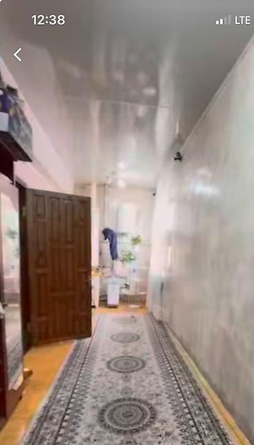 Продажа коттеджей и домов: Дом в центре. Земельный участок 4 сотки. - Кирпичный одноэтажный дом — 2