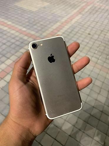 ayfon 7 pilus: IPhone 7, 256 GB, Qızılı, Barmaq izi — 1