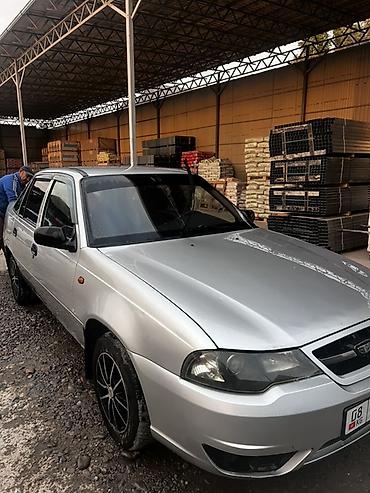 Daewoo Nexia: 2009 г., 1.5 л, Механика, Бензин, Седан