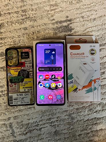 4g mifi modem satilir: Samsung Galaxy A52, 128 GB, rəng - Qara, Sensor, Face ID — 2