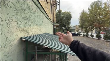 Помещения свободного назначения: Продается (для бизнеса)Помещение на первом этаже кирпичного дома — 12