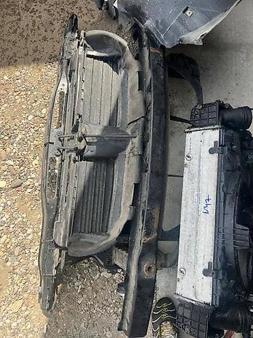 ruda za traktor: PRSA E90,91 ZA BMW SERIJA 3 | Na stanju novi i polovni delovi za bmw — 1