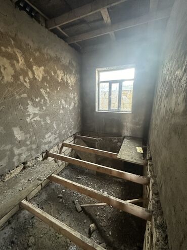 Həyət evləri və villaların satışı: 4 otaqlı, 120 kv. m, Kredit yoxdur, Təmirsiz — 6