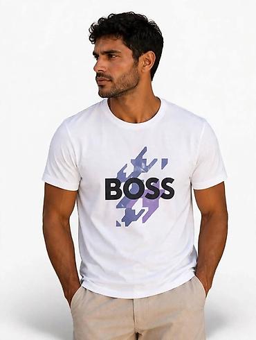 Muška kratka majica sa printom “BOSS” - Boja: bela - Kroj: klasičan