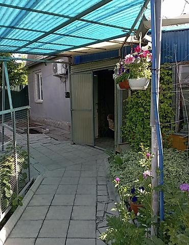 Продажа домов: 3 комнаты, 105 м², 5 соток, Бишкек, Шоро завод Собственник — 8