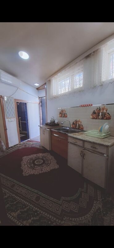 Долгосрочная аренда домов: 50 м², 2 комнаты, Газ, Электричество, Водопровод
