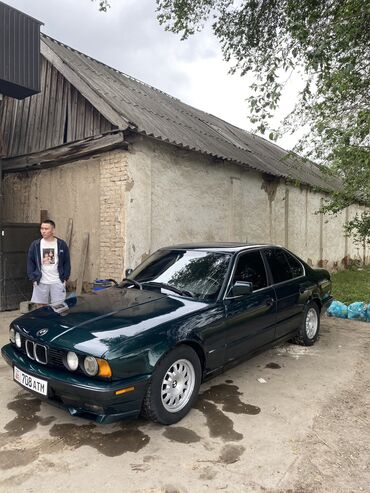 BMW: BMW 5 series: 1990 г., 2.5 л, Механика, Бензин, Седан