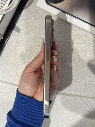 Apple iPhone: IPhone 15 Pro, 128 GB, Natural Titanium, Face ID — 6