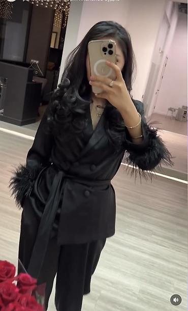 Продаю Все наряды от NURUZ BRAND один выход Размеры: L/xL Цена на