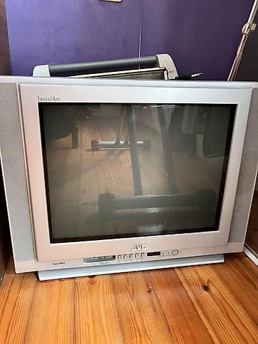 TV və video: JVC InteriArt CRT televizor - Ekran: təxminən 28–32 düym (kənarları — 1