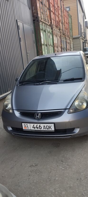 через банк машина: Honda Fit: 2003 г., 1.3 л, Вариатор, Бензин, Хетчбек
