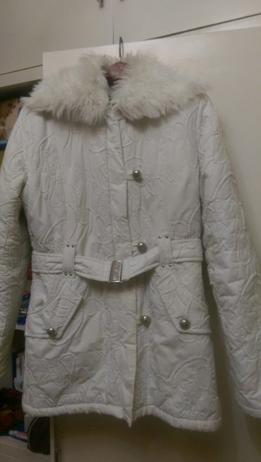 bela zimska jakna broj: M (EU 38), Jednobojni, Sa postavom