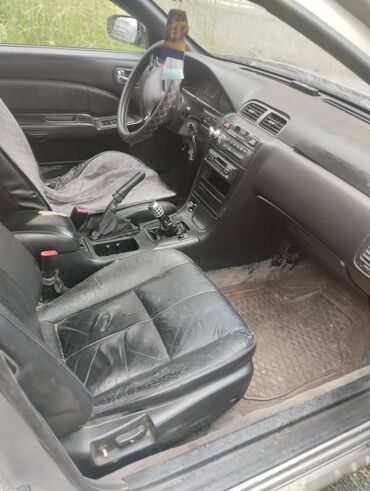 авто домкраты: Nissan Maxima: 1996 г., 3 л, Механика, Бензин, Седан