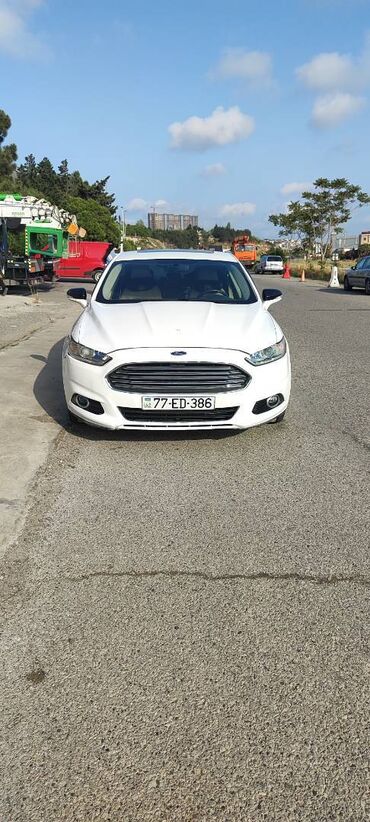 fort fujin: Ford Fusion: 1.5 l | 2016 il 140614 km Sedan
