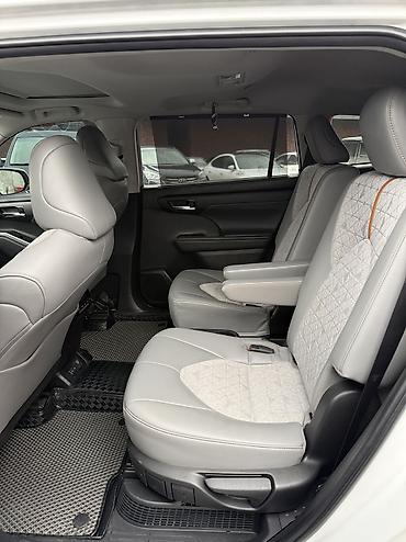 Toyota: Toyota Highlander: 2023 г., 2.5 л, Вариатор, Гибрид, Внедорожник at lalafo.kg — 9 Toyota: Toyota Highlander: 2023 г., 2.5 л, Вариатор, Гибрид, Внедорожник — 9