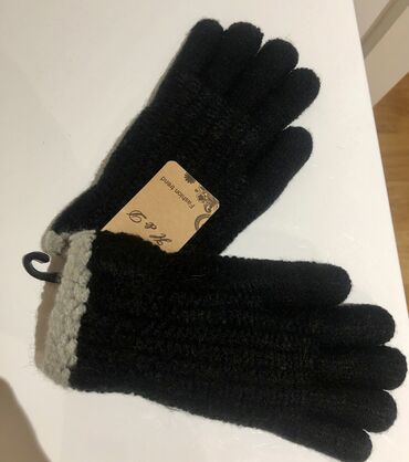 ženske vunene rukavice: Bоја - Crna