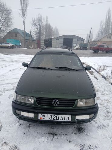 мазда 323 афтамат: Volkswagen Passat: 1997 г., 1.6 л, Механика, Бензин, Универсал