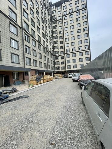 юго восток ош: 2 комнаты, 70 м², Элитка, 7 этаж, ПСО (под самоотделку)
