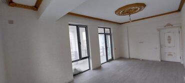 Yeni tikili: 2 otaqlı, Yeni tikili, m. 28 may, 96 kv. m — 2