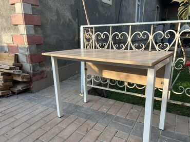 Sifarişlə taburetkalar: Düz masa, Polkasız, Siyirməsiz, Metal, Zəmanətsiz, Kredit yoxdur