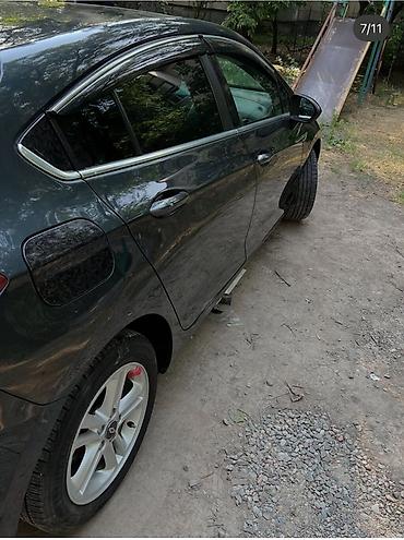 dodge challanger: Chevrolet Cruze: 2018 г., 1.4 л, Автомат, Бензин, Хэтчбэк — 9