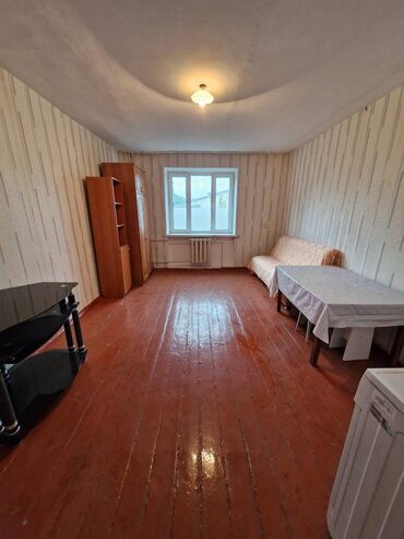 комната гостиничного типа: 1 комната, 20 м², Общежитие и гостиничного типа, 3 этаж, Старый ремонт