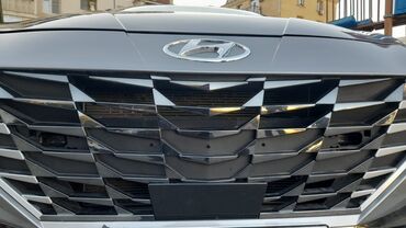 Hyundai: Hyundai Elantra: 2 l | 2021 il Sedan — 18