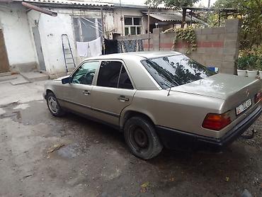 w211 e55: Mercedes-Benz W124: 1988 г., Седан — 6