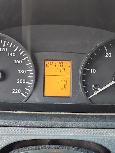 Mercedes-Benz: Mercedes-Benz Vito: 2.2 l | 2008 il Van/Minivan — 16