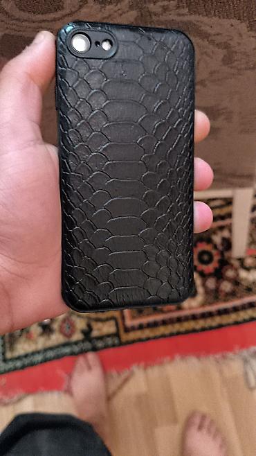 sumqayit telefon aksesuarları: Qara dəri naxışlı telefon qabı - Material: teksturalı qara süni dəri — 1
